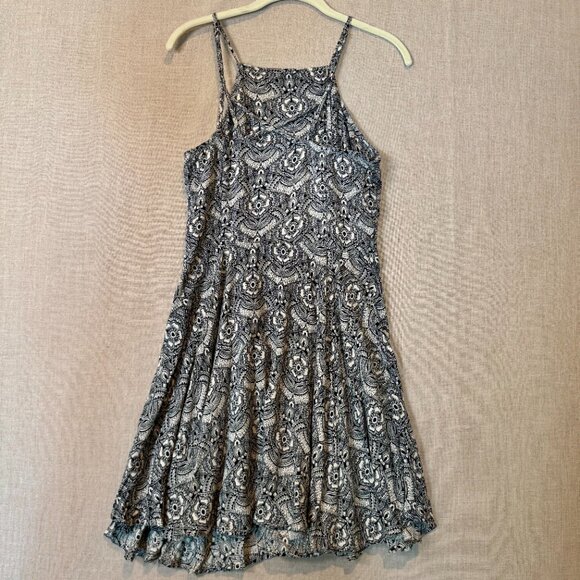 Abercrombie & Fitch Y2K Black & White Floral Mini Dress Strappy Fit & Flare - Picture 7 of 12